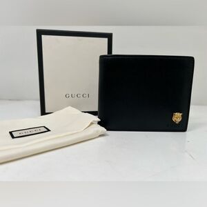 Gucci Men Bifold Black Leather Lion Head Wallet W Box And Dust bag